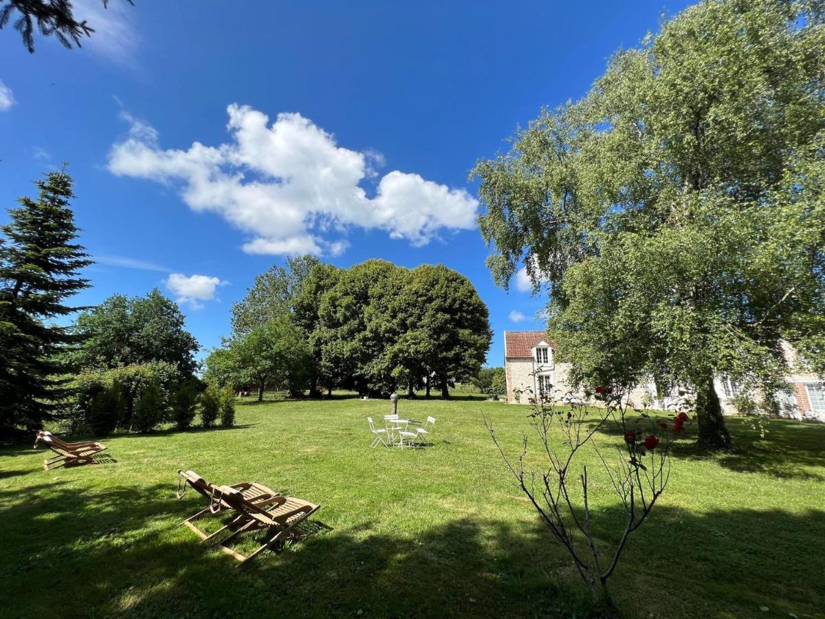 Le Petit Chateau Baye  Екстериор снимка