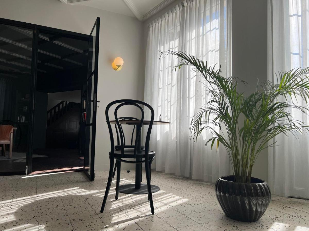 Le Petit Chateau Baye  Екстериор снимка