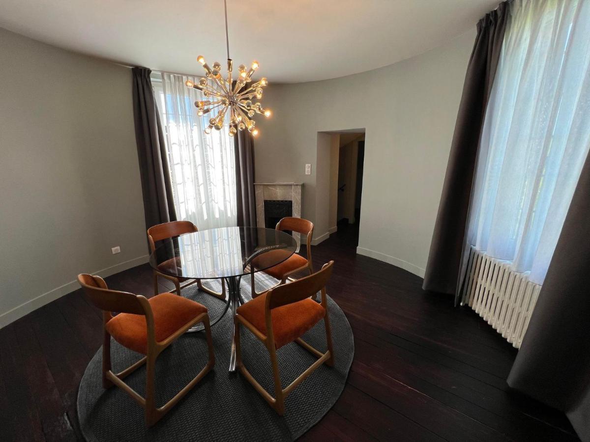 Le Petit Chateau Baye  Екстериор снимка