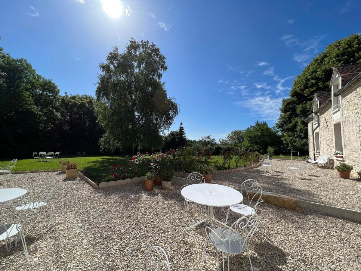 Le Petit Chateau Baye  Екстериор снимка